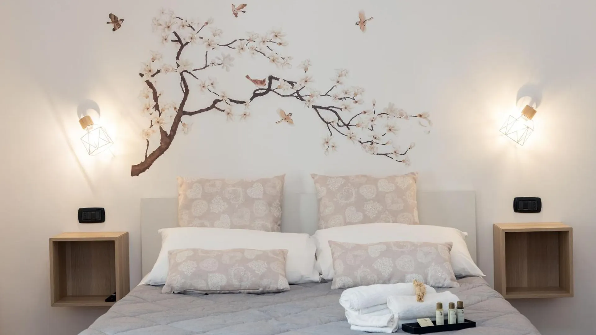 Apulialux Prana Home - Bari City Center 0*,